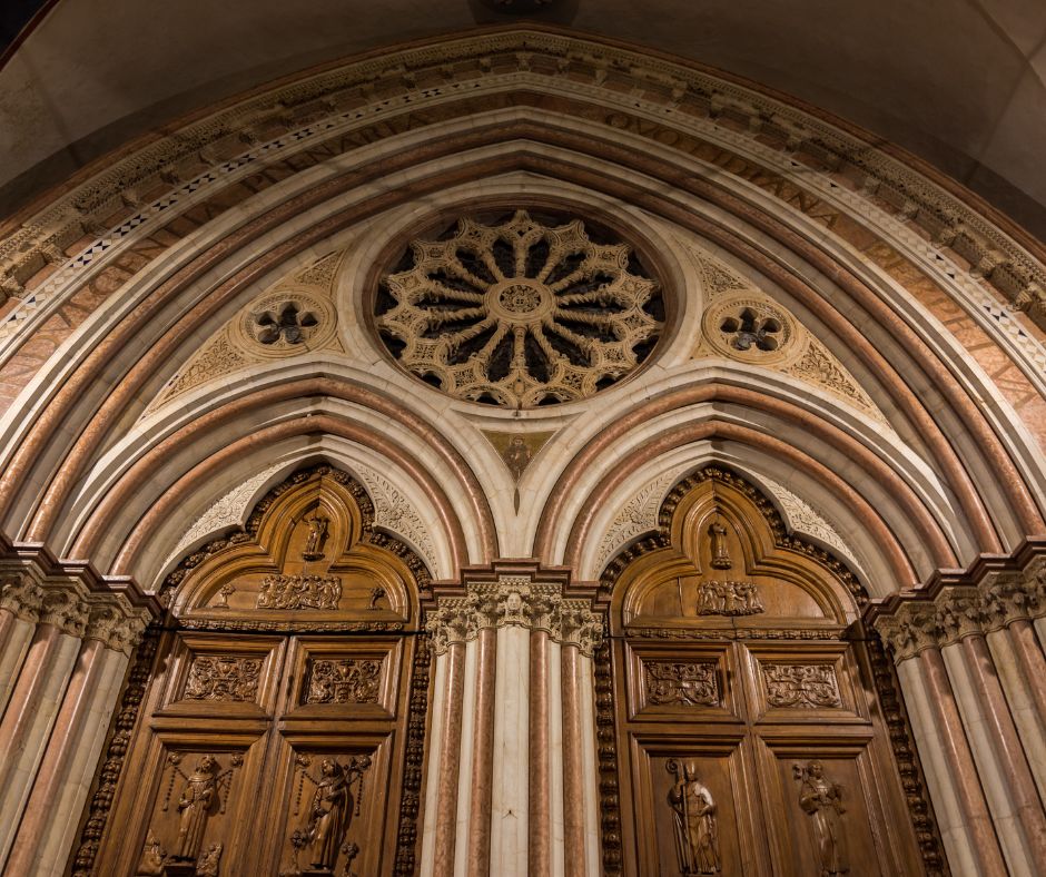 photo of the inside of a cathedral